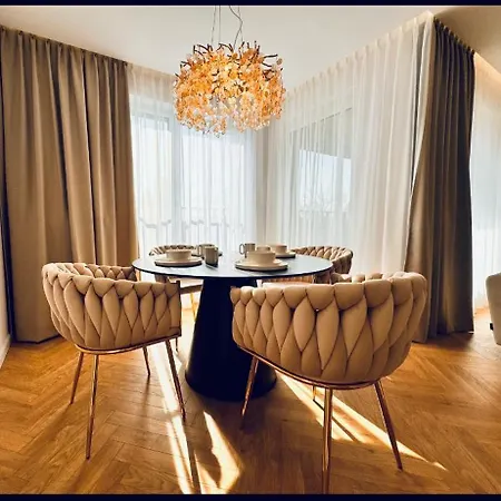 Taupe Ii Wyjątkowy W Centrum łodzi Apartament