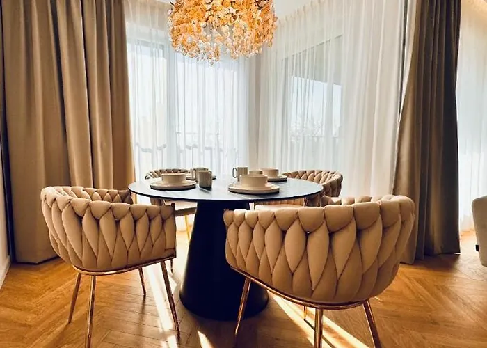 Taupe Ii Wyjatkowy W Centrum Lodzi Lejlighed